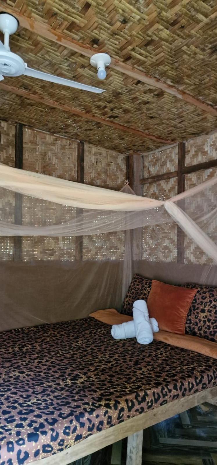 Khloe Serenity Guest House Batuan 외부 사진