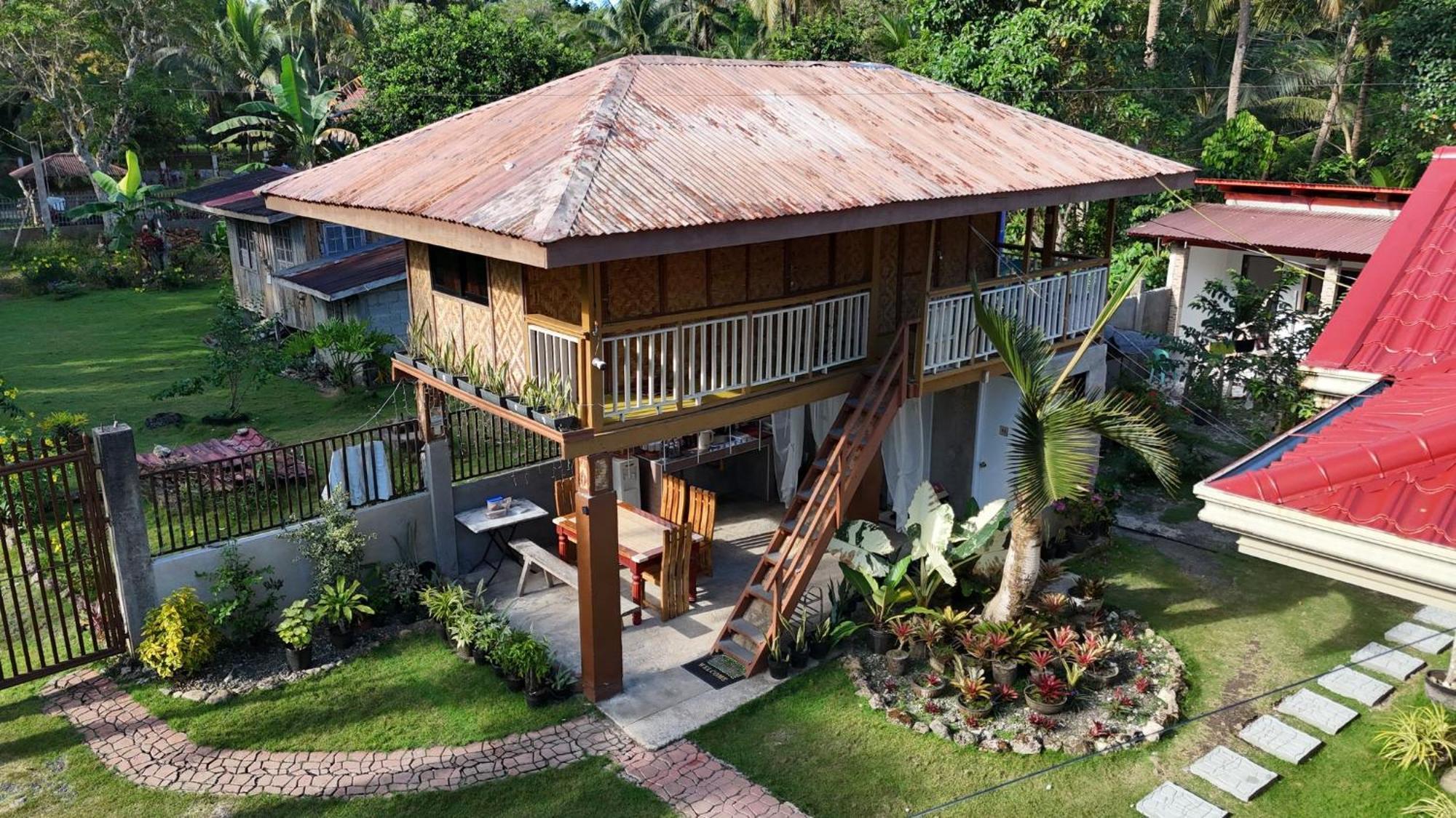 Khloe Serenity Guest House Batuan 외부 사진